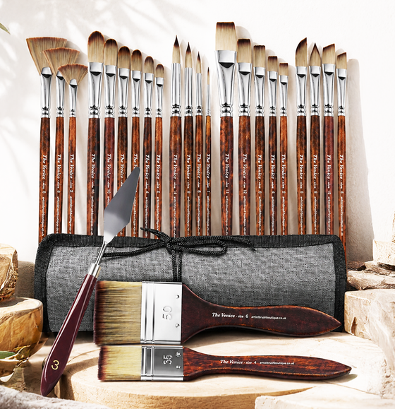 The Venice, 25-piece brush set