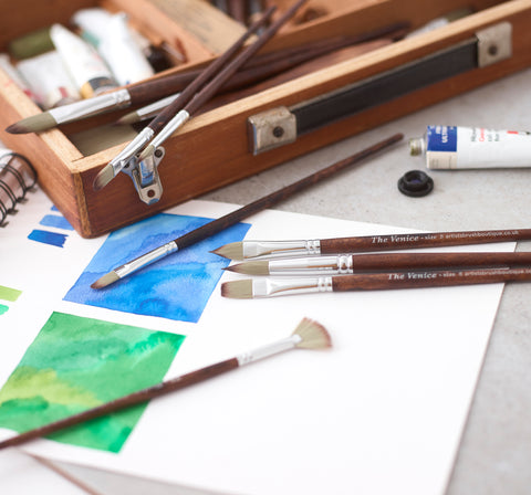 The Venice - 25-Piece Taklon Artist Brush Set with Case