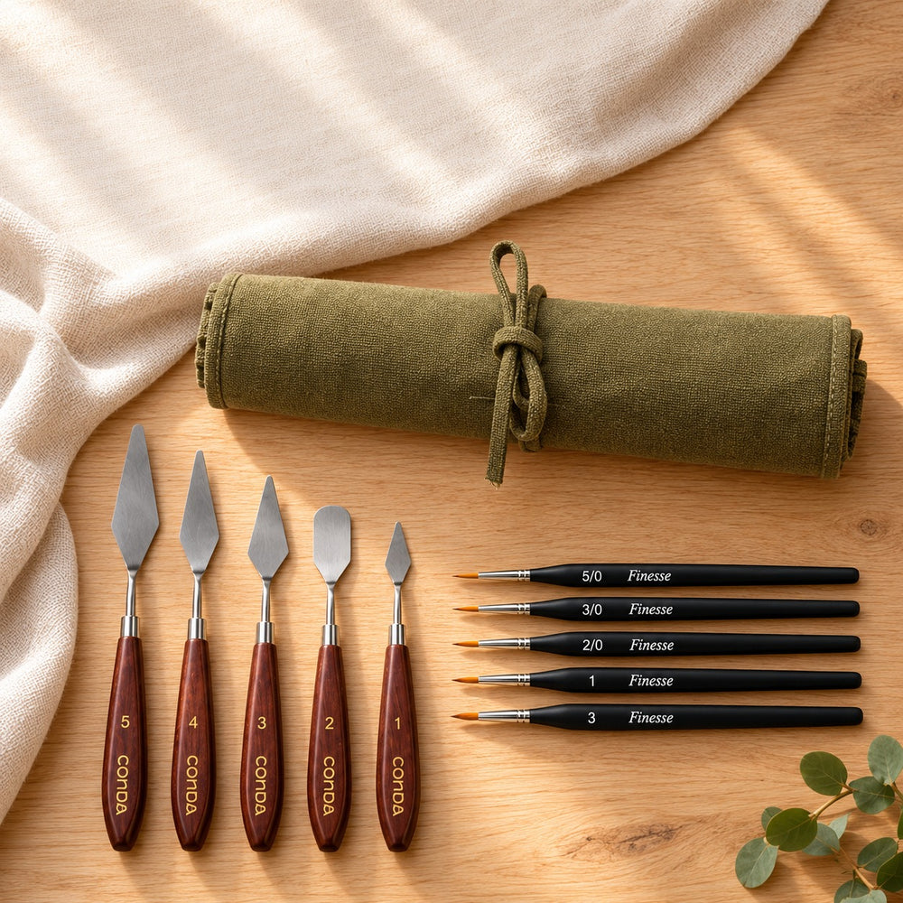Canvas roll bag, five palette knives and five Finesse detail brushes