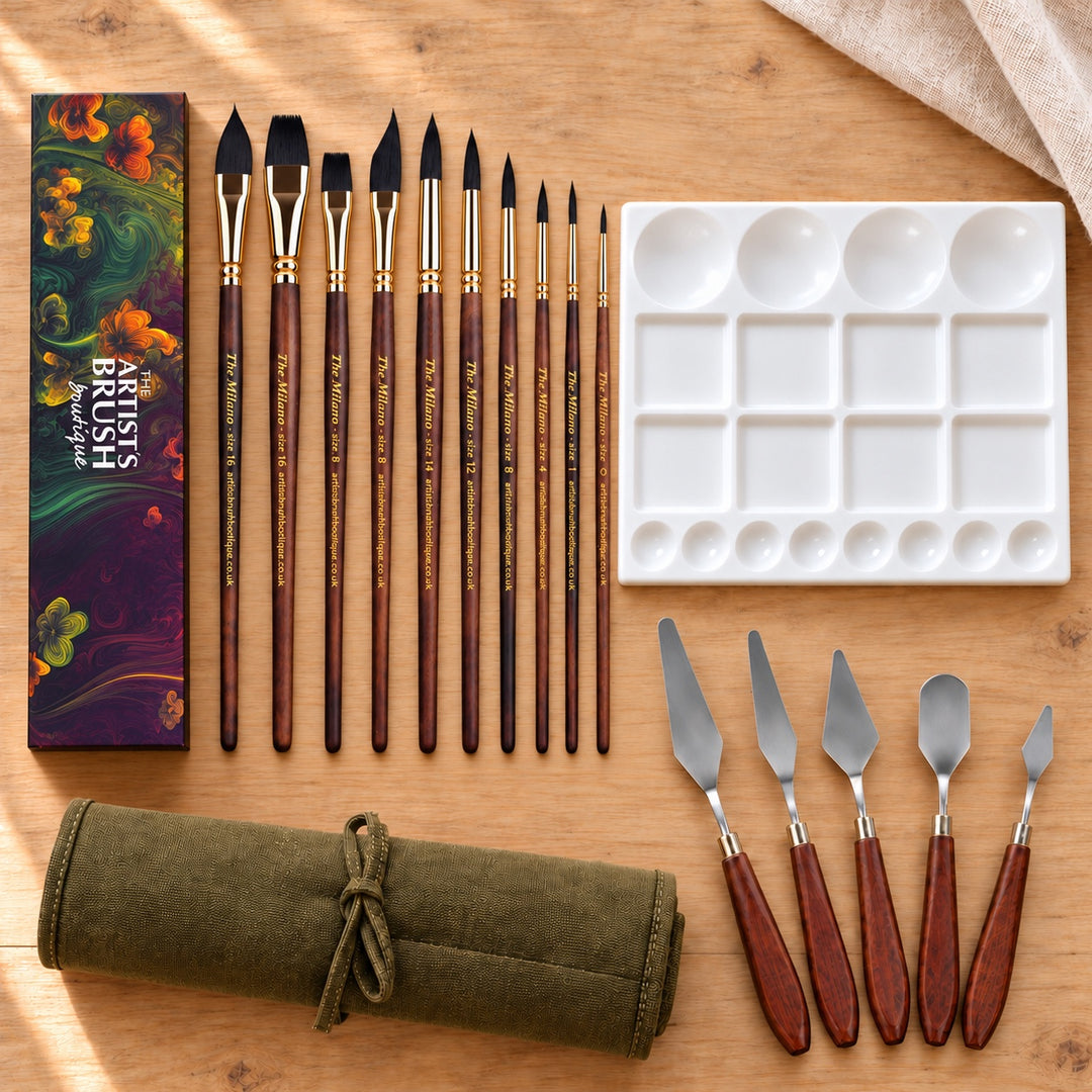The Milano & Tools Bundle: ten Milano brushes with their gift box, five palette knives, the mixing tray and the free canvas roll bag
